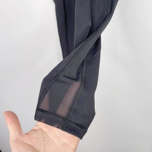 Lululemon Womens 4 Black Train Times 7/8 Leggings 25" Mesh Piecing Activewear - Picture 5 of 8